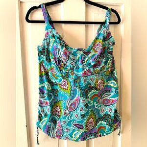 Built-in Bra Tankini Top in Boho Paisley